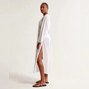 Abercrombie & Fitch Longsleeve Front Tie Maxi Dress Coverup
